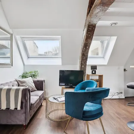 Bnbnook - Elegant 3br In Central Saint-germain Apartment *